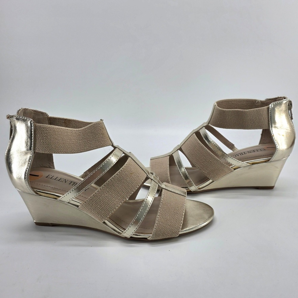 Ellen Tracy Darcie Wedge Sandals Gold Metallic Beige Strappy Stretch Shoes 7 M